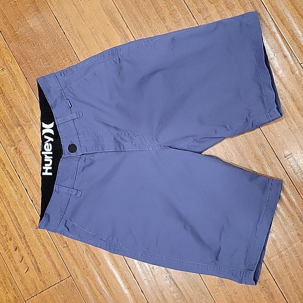 Hurley Walking Shorts - size 28 - Men's Like New